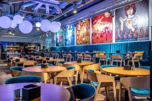 Un restaurant u otro lugar para comer en Comfort Hotel LT - Rock 'n' Roll Vilnius