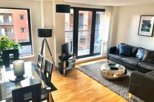 Zona d'estar a Duke Street - Liverpool city centre apartment