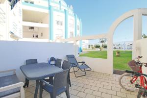 Foto da galeria de Pool & Tennis Beach House em Praia da Barra