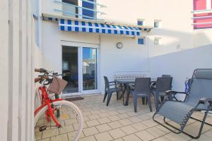 Foto da galeria de Pool & Tennis Beach House em Praia da Barra