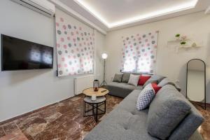 Bright & Stunning Flat in the City Centre tesisinde bir televizyon ve/veya eğlence merkezi