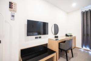 A television and/or entertainment centre at Cubic Bangna