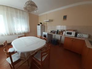 A kitchen or kitchenette at Hutasori Guesthouse