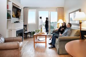 Zona d'estar a Rivertide Suites