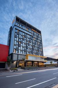 Bangunan di mana terletaknya hotel