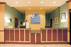 Гости Holiday Inn Express Hotel & Suites Amarillo South, an IHG Hotel