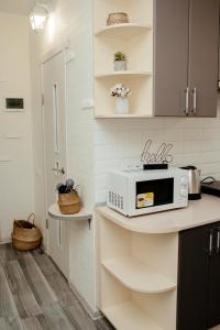 A cozinha ou kitchenette de Apartments at Kontorska 10