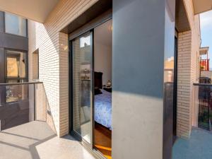 Uma varanda ou terraço em Apartment Poblenou by Interhome