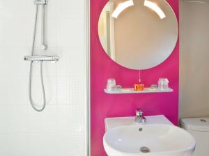 Kupaonica u objektu ibis Styles Lille Centre Gare Beffroi