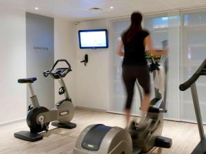 Gimnàs o zona de fitness de Novotel Suites Paris Montreuil Vincennes