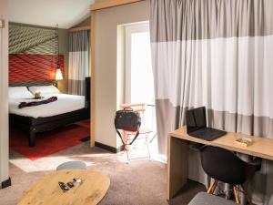 Tempat tidur dalam kamar di ibis Nantes Saint Herblain