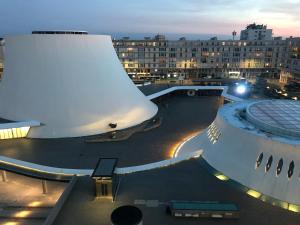 Een algemene foto van Le Havre of een uitzicht op de stad vanuit het hotel