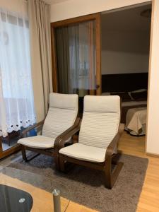 Un lugar para sentarse en Apartament Patio 50 m od plaży