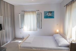 Gallery image of Boursinos cozy apartments by Imagine Lefkada in Lefkada Town