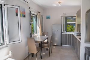 Gallery image of Boursinos cozy apartments by Imagine Lefkada in Lefkada Town