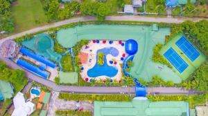 Swimming pool sa o malapit sa Hotel Casa Roland Golfito Resort