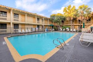 Bassein majutusasutuses La Quinta Inn by Wyndham San Antonio Market Square või selle lähedal