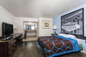 Katil atau katil-katil dalam bilik di Super 8 by Wyndham Las Vegas North Strip/Fremont St. Area