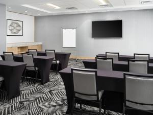 Area bisnis dan/atau ruang konferensi di Hyatt Place Amarillo-West