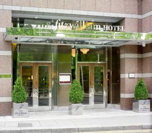 Фасад або вхід у The Fitzwilliam Hotel