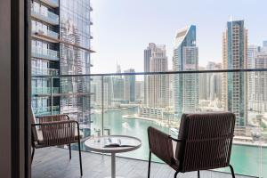 Uma varanda ou terraço em Jumeirah Living Marina Gate Dubai