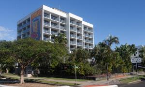 El edificio en el que está el hotel