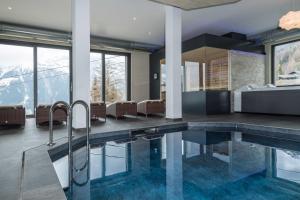 Бассейн в The Onya Resort & Spa или поблизости