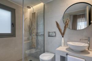 Kamar mandi di Crystal Waters