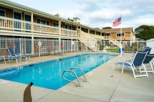 The swimming pool at or close to InnSeason Resorts HarborWalk