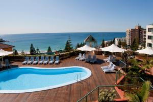 The swimming pool at or close to Crowne Plaza Sydney Coogee Beach, an IHG Hotel