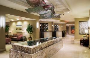 Khu vực ghế ngồi tại Crowne Plaza Orlando-Downtown, an IHG Hotel