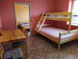 Ліжко або ліжка в номері Apartments Klentnice U Mikulova