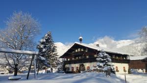 Ferienwohnung am Baby & Kinderbauerhof Stefflhof trong mùa đông