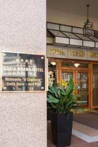 Certificado, premio, señal o documento que está expuesto en Doria Grand Hotel