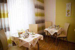 Restoran ili drugo mesto za obedovanje u objektu Pension Haus Andreas