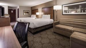 Cama ou camas em um quarto em Best Western Plus Spokane North