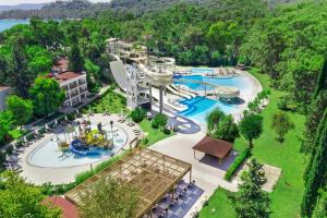 Swimming pool sa o malapit sa Sherwood Exclusive Kemer - Kids Concept