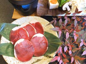 Makanan di atau di tempat lain dekat ryokan