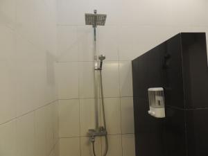 Un baño de Oase Van Java