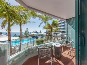 The swimming pool at or close to Crowne Plaza Sydney Coogee Beach, an IHG Hotel