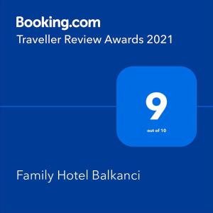 Et logo, certifikat, skilt eller en pris der bliver vist frem på Family Hotel Balkanci