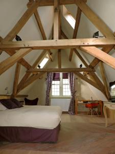 Ліжко або ліжка в номері B&B Saint-Sauveur Bruges