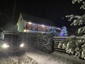 Zorianyy Guest House kapag winter