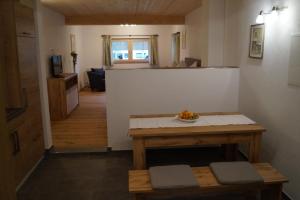 Una cocina o kitchenette en Ferienwohnungen Tischlerhof