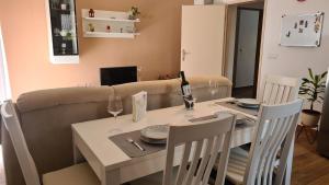 Apartment Antonia tesisinde bir oturma alanı