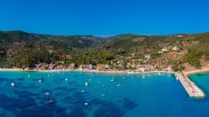 Galería fotográfica de Des Roses Hotel en Platanias