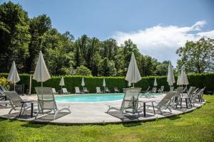 A piscina localizada em Hotel Cortese ou nos arredores