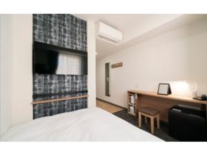 Televisi dan/atau pusat hiburan di R&B Hotel Nagoya Ekimae - Vacation STAY 15184v