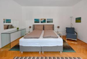 Cama ou camas em um quarto em Apartments Alter Platz