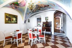 Restoran atau tempat lain untuk makan di Rynek 7 - Apartamenty